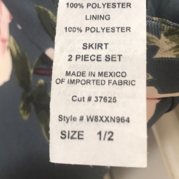 WINSOR  Lace Top & Satin Floral A- Line skirt 1/2 - Picture 7 of 8